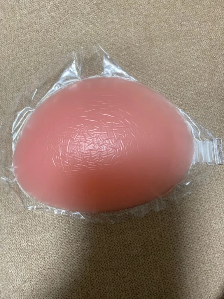 ヌーブラ 谷間メイク