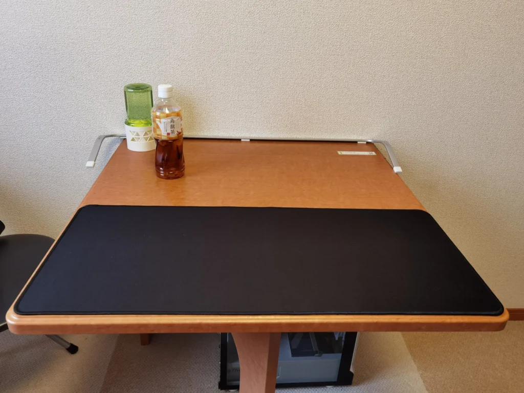 100均 デスクマット キャンドゥ