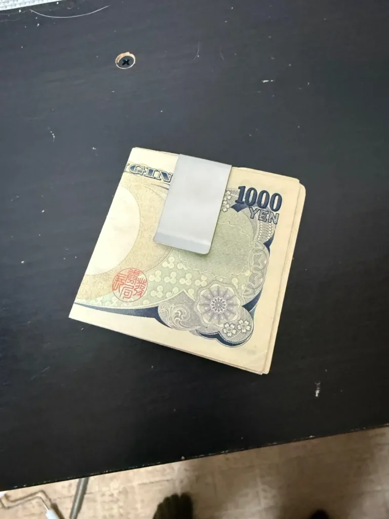 マネークリップは100均(ダイソー・セリア・キャンドゥ)で買える?