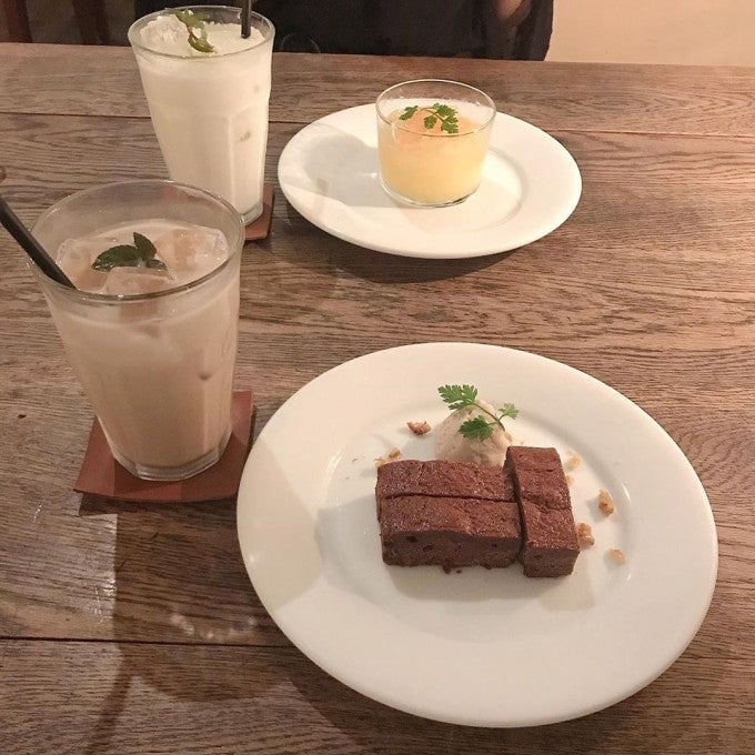 マツガミネコーヒービルヂング