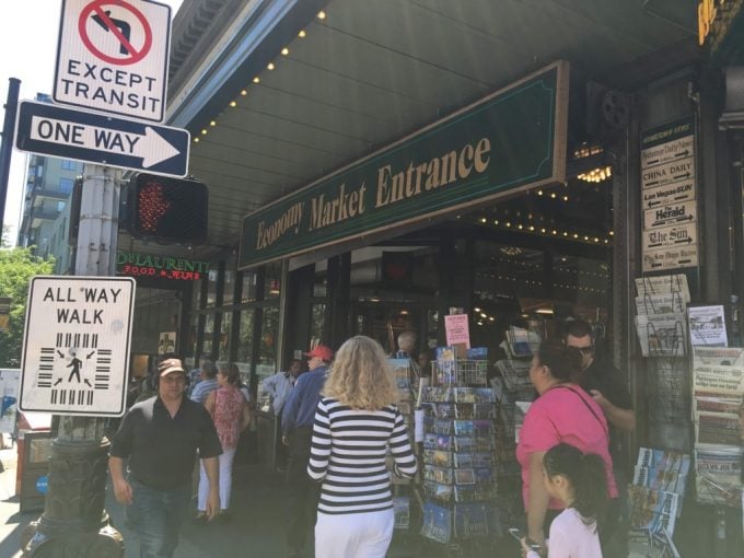 Pike place Market パイクプレイスマーケット