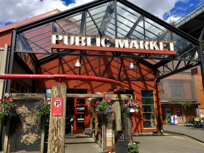 グランビルアイランド Granville Island