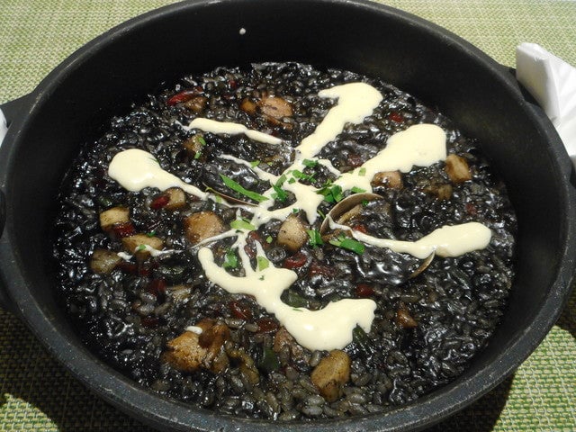都内 おすすめスペイン料理 モダンカタランスパニッシュ ビキニ