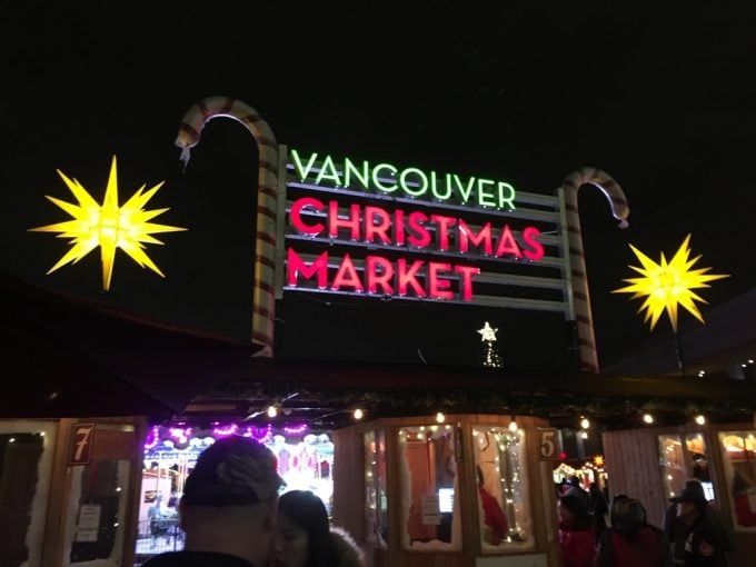 CHRISMAS MARKET sign