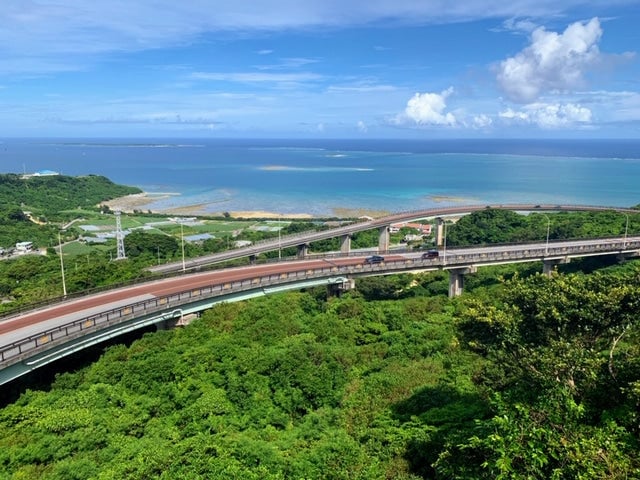 沖縄 インスタ映え ニライカナイ橋