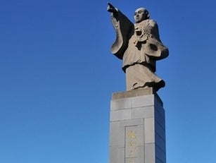 大師像