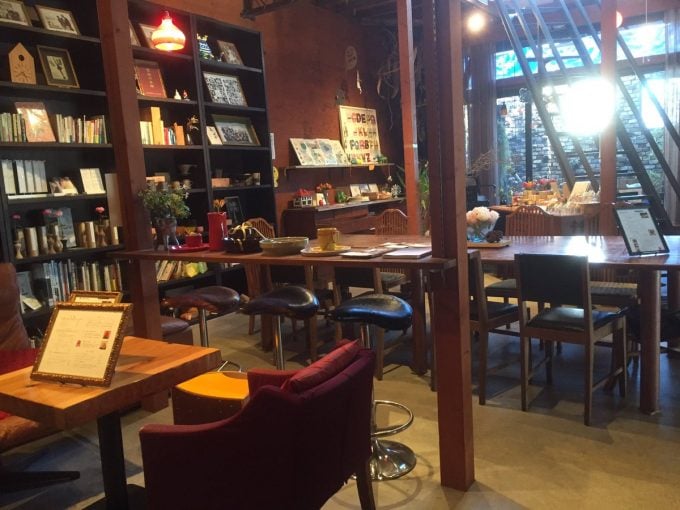 尼ヶ坂サロン