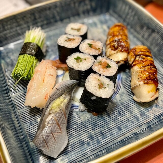 鮨五代目山口屋