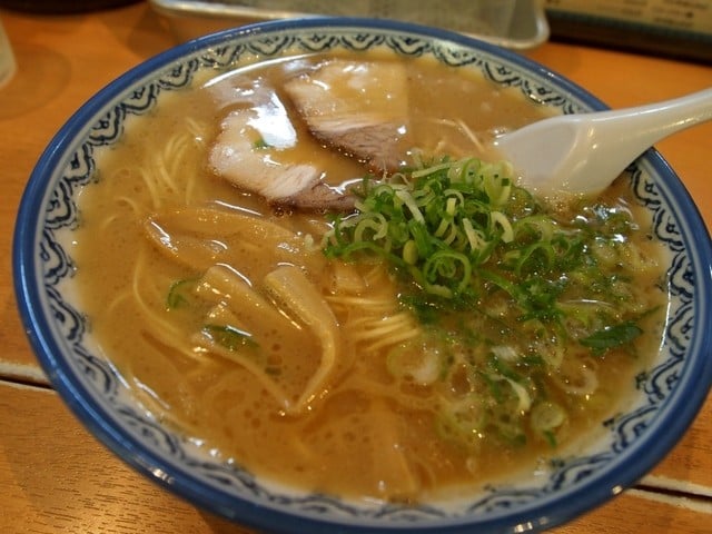 元祖赤のれん 節ちゃんラーメン