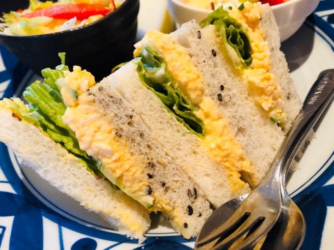 Ｃａｆｅ＆Ｄｉｎｉｎｇ 茶えずり