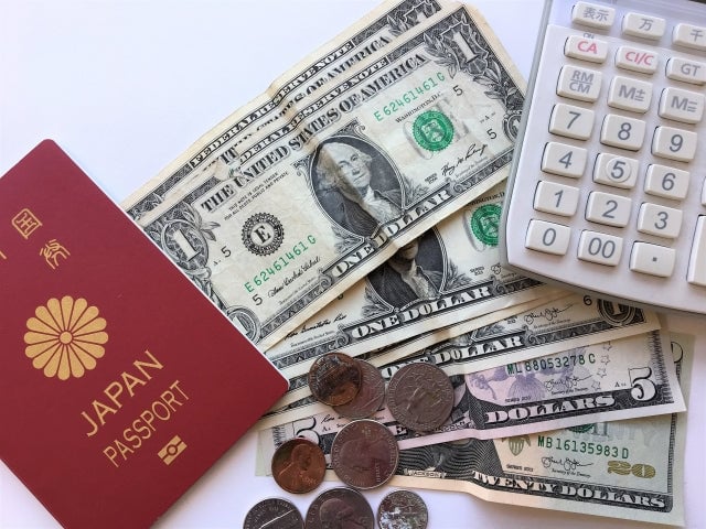 カンボジアへの入国準備