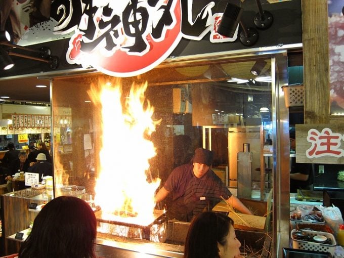 明神丸 ひろめ市場店 鰹