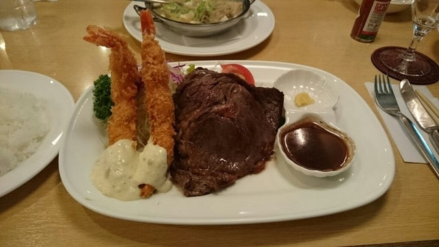 レストラン シラツユ