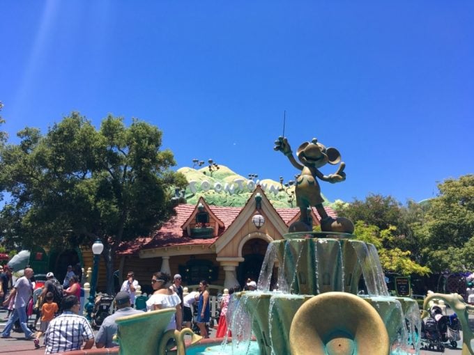 Disney California Adventure カリフォルニアディズニーランド