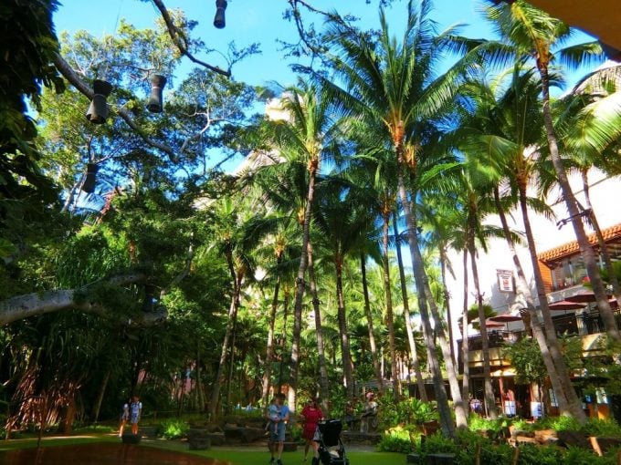 Royal Hawaiian Center