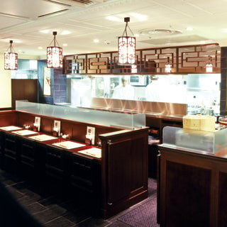 広東炒麺 南国酒家 東京駅店