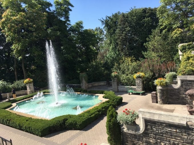 Casa Loma 中庭