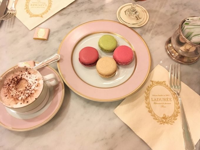 バングーバー スイーツ店 ラデゥレ