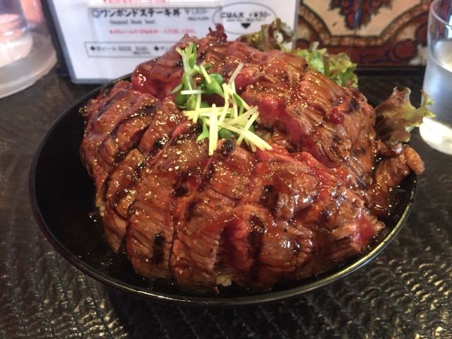ローストビーフ丼（レッドロック） 関西