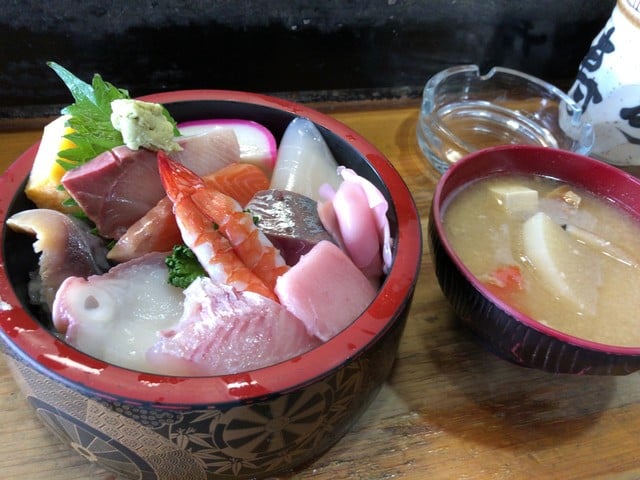 秋田 海鮮丼 秀寿し 秋田