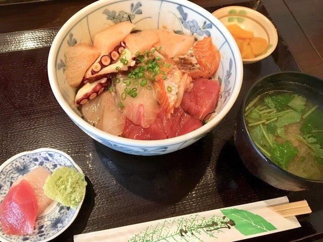 伊賀屋