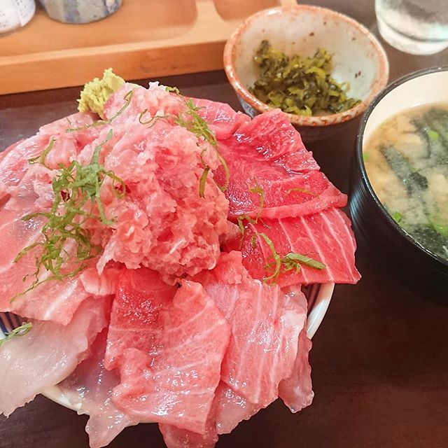 宮城 海鮮丼 居酒屋たすく 海鮮丼