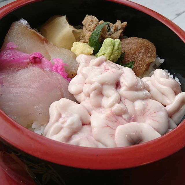 秋田 海鮮丼 潮乃家 秋田