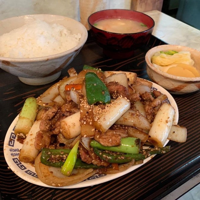 水戸デカ盛り とんかつよしえ