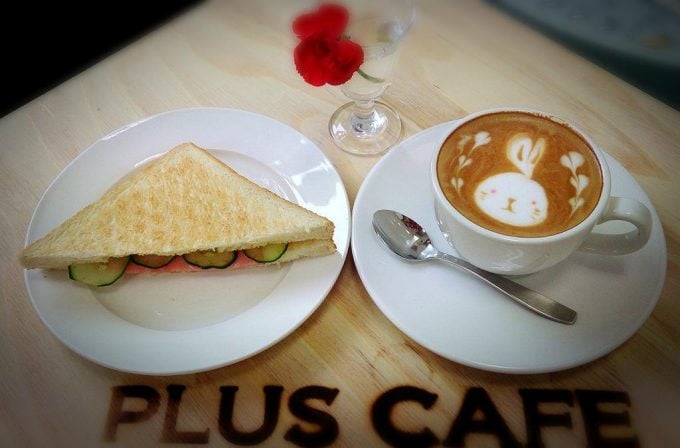 PLUS CAFE 大曲駅 モーニング