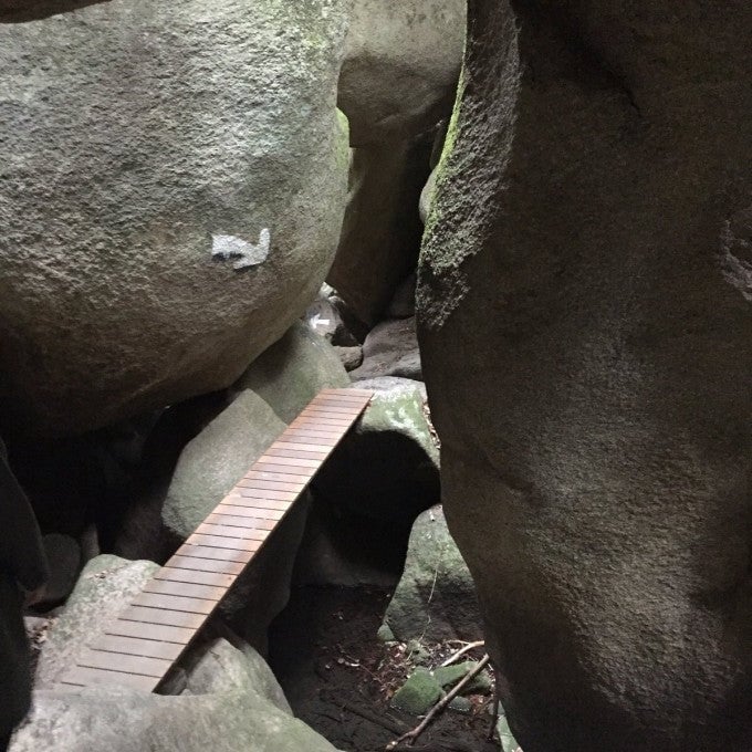 磐船神社 岩窟めぐり