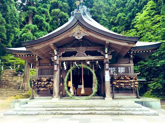 秋田 パワースポット男鹿 真山神社