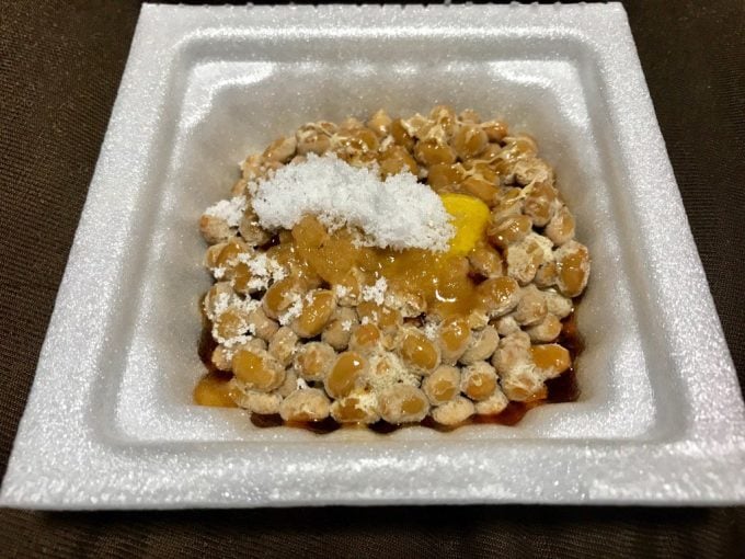 秋田県あるある 納豆に砂糖 秋田
