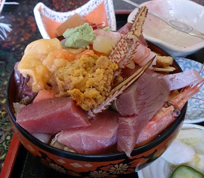 岩手 海鮮丼 蛇の目 本店