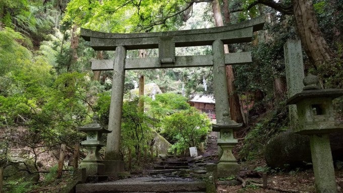 名草厳島神社