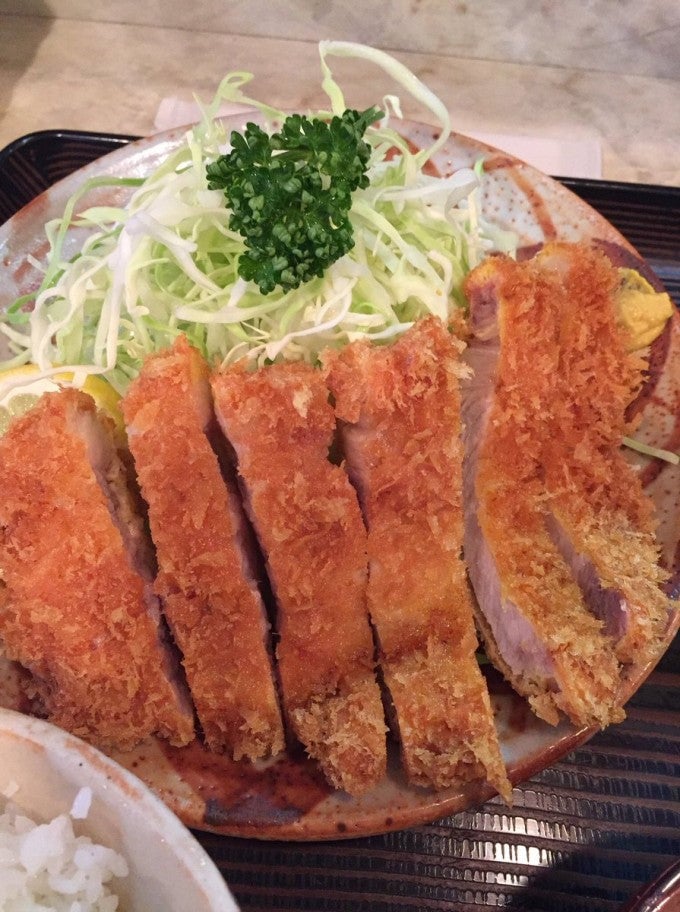 水戸デカ盛り とんかつよしえ