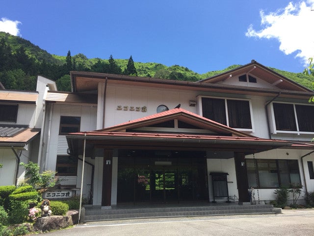 ニコニコ荘