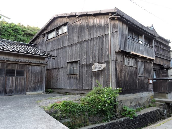 宿根木