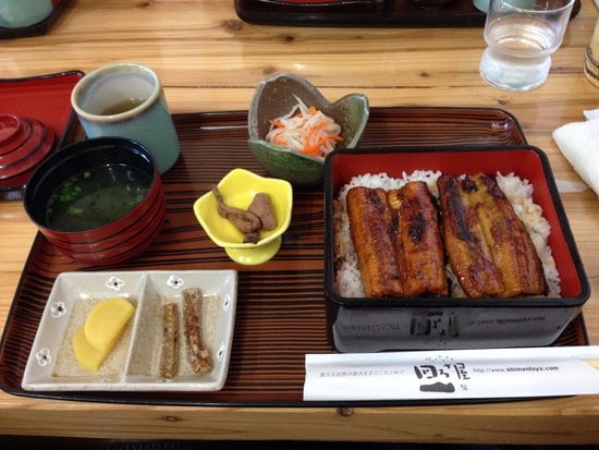 新ロイヤルホテル四万十