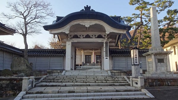 東本願寺函館別院