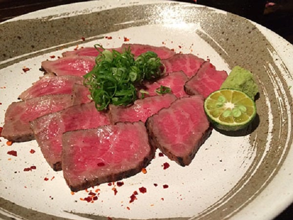 泡盛と沖縄料理 郷家