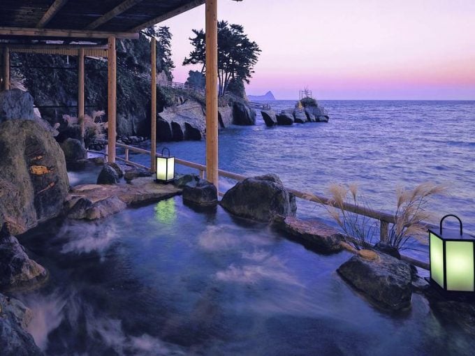 海辺のかくれ湯　清流