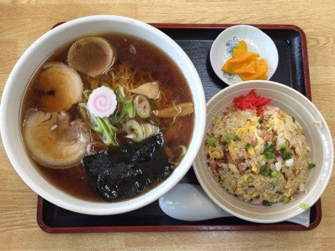 秋田大盛りランチ >味の店 こだま食堂(湯沢市)