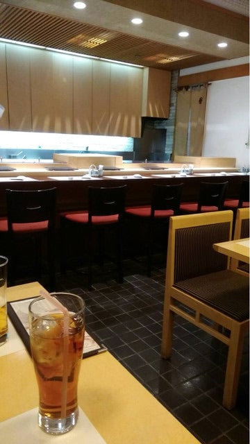 握り鮨10貫、2,160円から!ふじ鮨 すすきの店