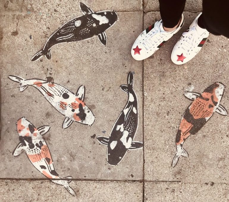LA 地面にもアート