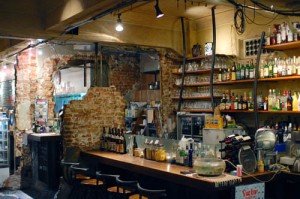 京都昼飲み カフェ アンデパンダン