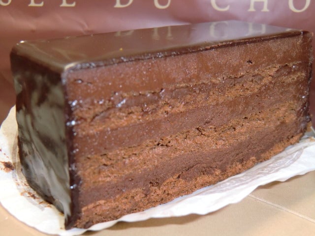 ミュゼ・ドゥ・ショコラ・テオブロマ チョコレートケーキ