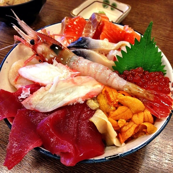 鮮食堂 北のグルメ亭 海鮮丼