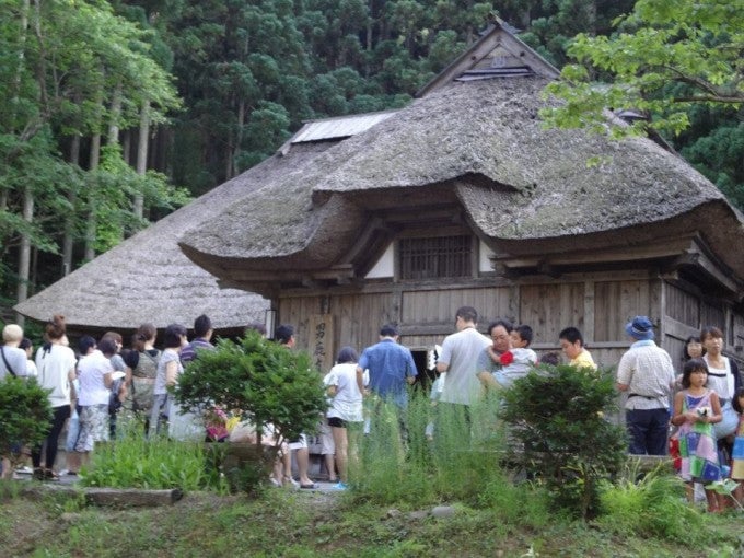 なまはげ館と男鹿真山伝承館(秋田県)