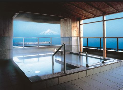礼文島 グルメ 花れぶん