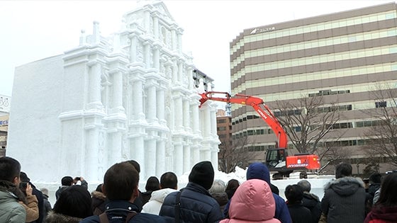 さっぽろ雪まつりの解体現場